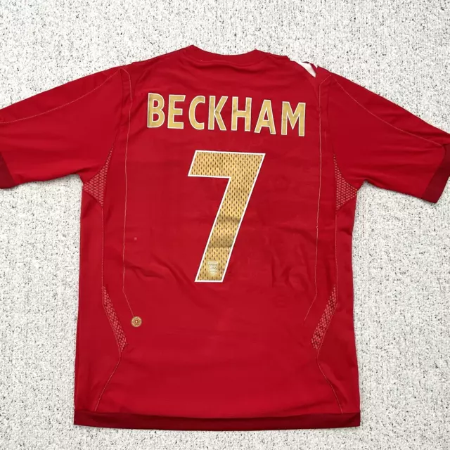 ENGLAND 2006-08 AWAY FOOTBALL SHIRT MEDIUM ADULT (GOOD/VERY GOOD) BECKHAM No 7