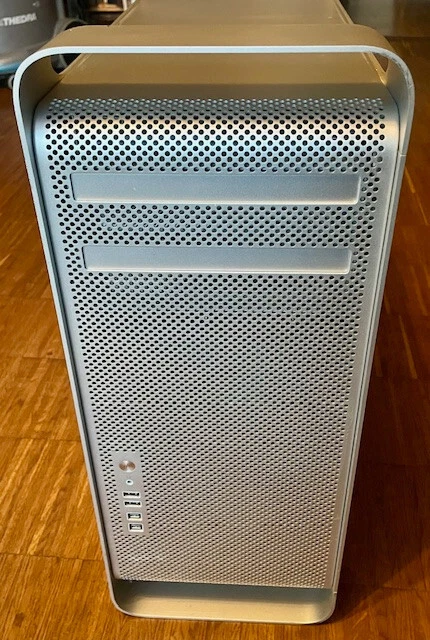 Apple Mac Pro 2008 - 2 X 2,8 GHz Quad-Core Intel Xeon - SSD 512 Go + SSD 320 Go