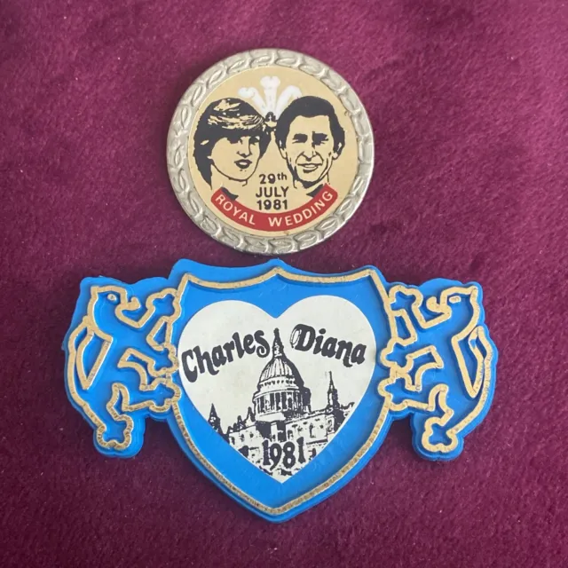 Job Lot Pair Of Commemorative 1981 Charles & Diana Royal Wedding Pin Badges