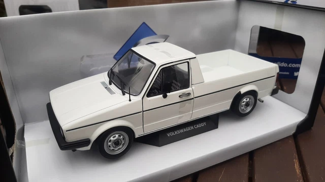 Solido 1/18 – Volkswagen Coccinelle Rallye – Boîte – Occasion