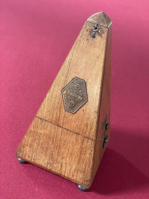 Métronome MAELZEL ancien bois Paris France Angleterre Belgique Hollande USA