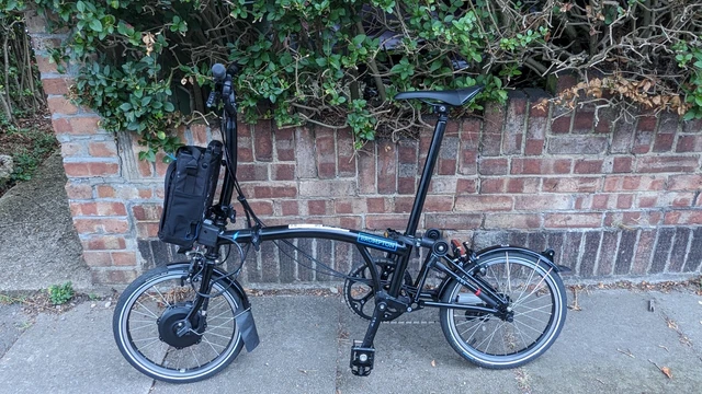 BRAND NEW BROMPTON H2L Folding Bike Black Perfect for Urban