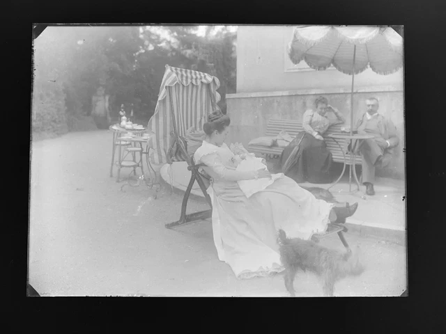 Ancien négatif photo sur plaque de verre - Photo vie de famille - 18 x 13