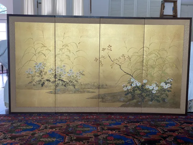 Japanese Byobu silk screen, 4 panels hand-painted w/gold leaf background