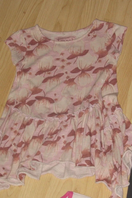 GIRLS 4-5 YEARS CLOTHES BUNDLE, tops,leggings,dresses inc NEXT, GAP,Zara 2