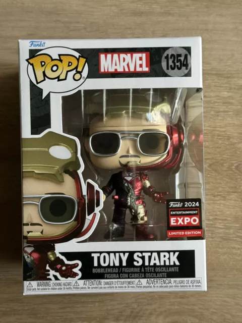 IN HAND C2E2 SHARED EXPO STICKER Tony Stark Iron Man Funko Pop #1354 Marvel