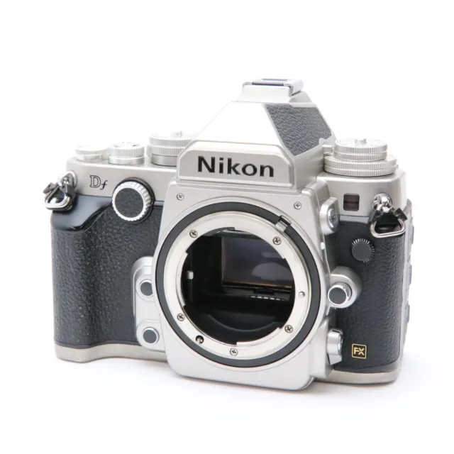 Nikon Df 16.2MP Digital SLR Camera Body (Silver) shutter count 6152 shots