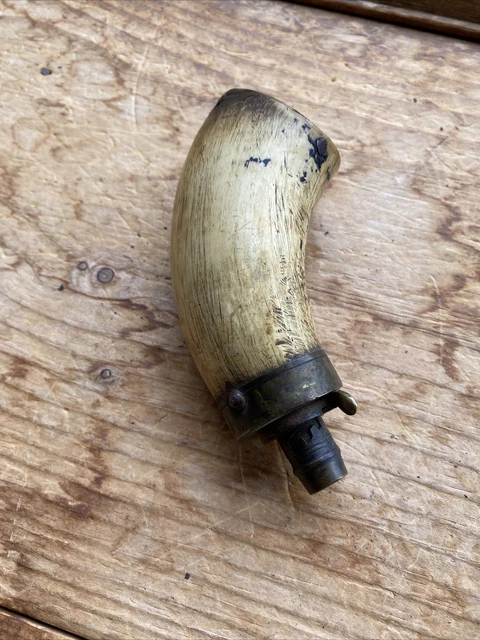 Antique Pistol Powder Horn Civil War Era NO RESERVE AUCTION Antique Pistol Powder Horn Civil War Era NO RESERVE AUCTION