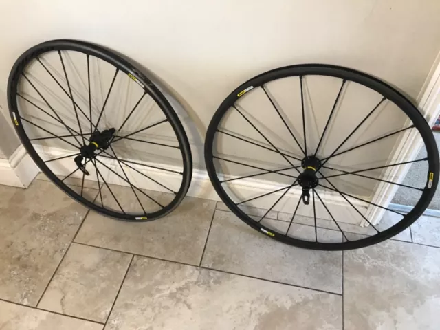 Mavic Ksyrium Exalith Pro SL Clincher Wheelset Rim brake Shimano11Speed + Tyres