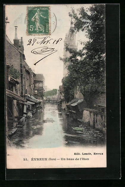 CPA 27 EVREUX / LA RUE CHARTRAINE / MAGASIN DE CHAPELLERIE