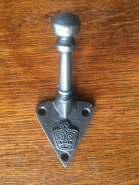 A Ministry crown coathook coat hook cast iron hanger