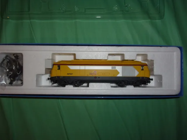 JOUEF locomotive diesel BB67400 jaune INFRA HJ2142 NEUF et RARE 2