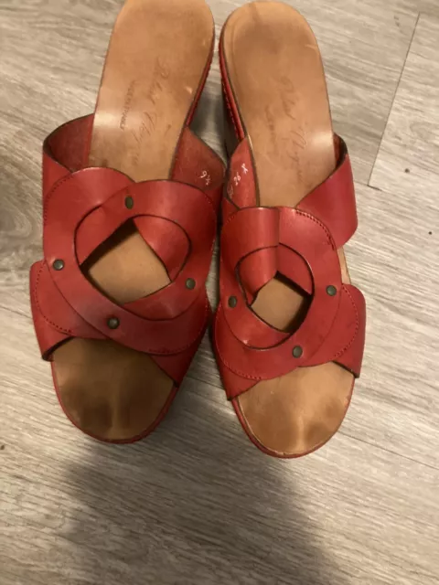 Robert Clergerie Paris Red Leather Sandals 9.5