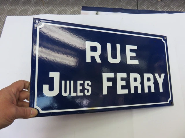 Plats d'étain Johannes Frauendorf Autriche 1813 Ancienne plaque de