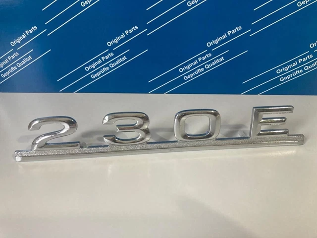 Autocollant Badge Chromé Pour Mercedes C320 – Plaque De Coffre Arrière – Installation Facile En 3 Minutes – Argent Brillant Résistant