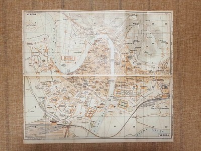 Pianta o piantina del 1920 La città di Verona col Fiume Adige Veneto T.C.I. 