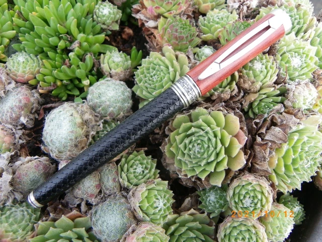 Stylo Plume Iridium Neuf - Corps En Acier Lisse Noir - Capuchon Noir - Jamais Encré, Fourni Avec Recharge
