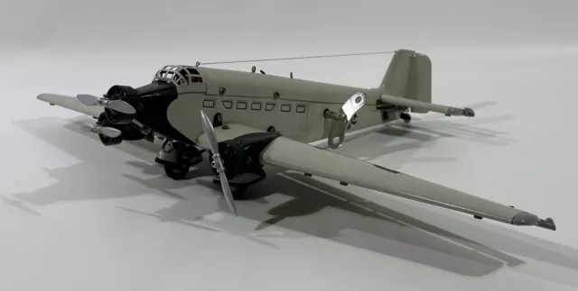 Märklin 1980 Junkers JU 52 Modellflugzeug Uhrwerk Motor Hell Grau Metall HLF3