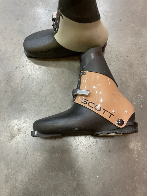 Vintage scott ski boots top