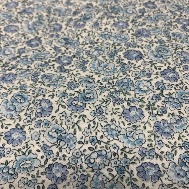 Vtg Floral Calico Fabric The MVP Collection By Fabri-Quilt Blue Green White BTHY