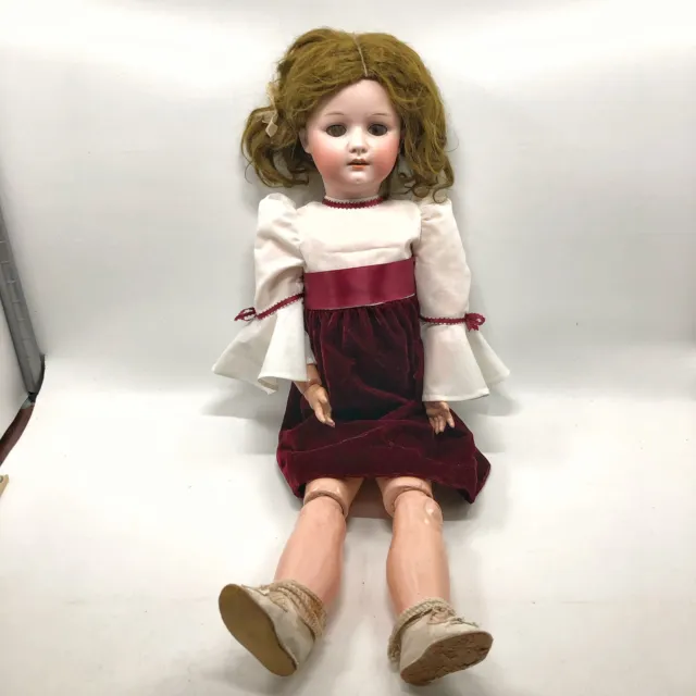 Max Handwerck  - German Child Doll  -  (ANTIQUE)