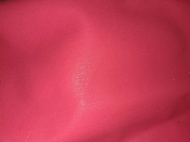 tissu skai ou simili cuir col rouge vente au demi metre