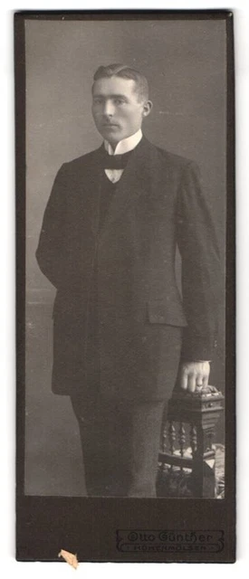 Fotografie Otto Günther, Hohenmölsen, Weissenfelserstr. 41, Portrait Herr im An