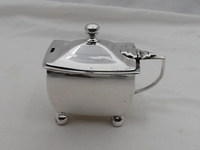 1806 London Sterling Silver Mustard Pot YF-12
