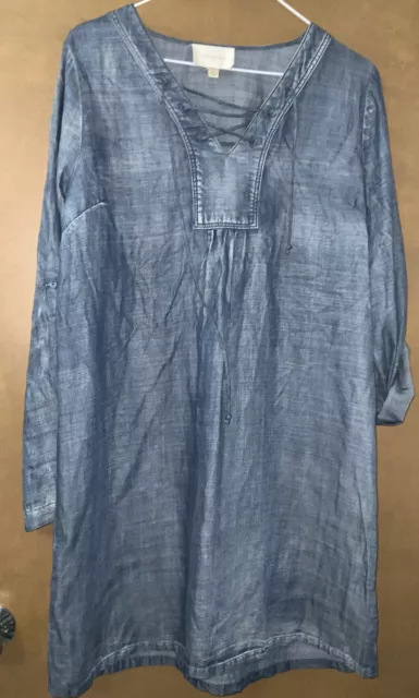 Skies are Blue Womens Dress Size M Blue chambray lace-up shift roll tab sleeves