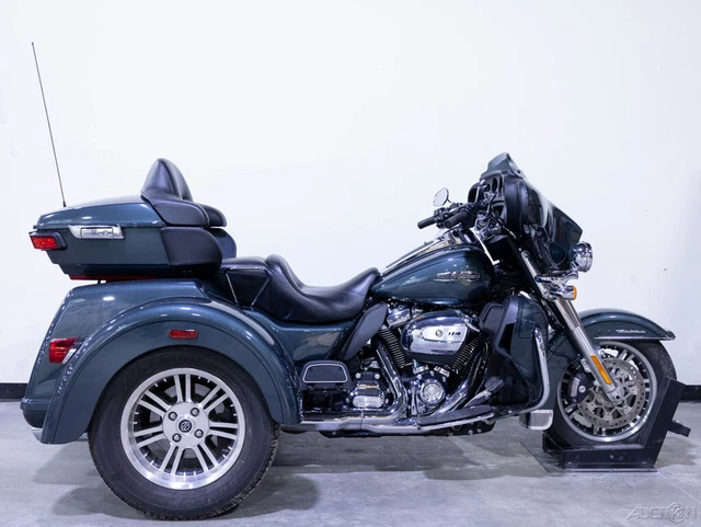 2020 Harley-Davidson FLHTCUTG TRIGLIDE ULTRA CLASSIC TRIKE W/ABS