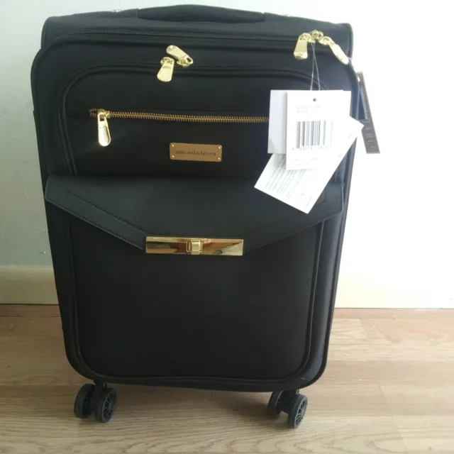 Samantha Brown 4 Piece Luggage Set- 22" Spinner & 3 Packing Cubes-Black - NWT -