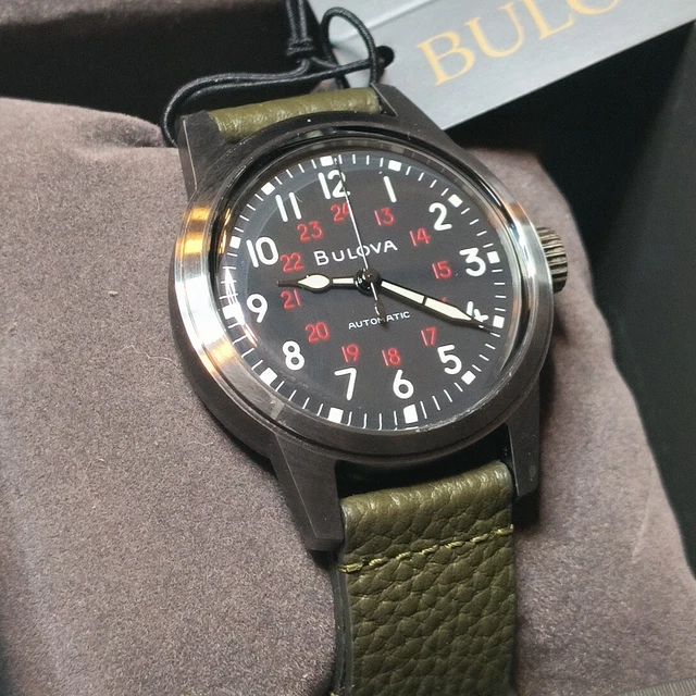 Bulova Orologio Cronografo al Quarzo Uomo con Cinturino in di Gomma 98A253