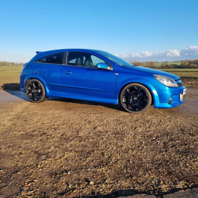 Astra VXR