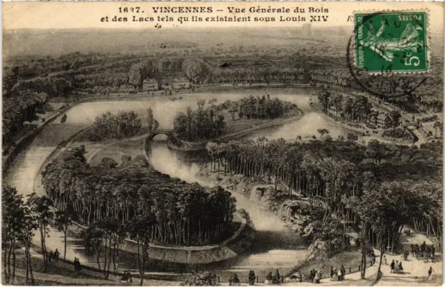 CPA Vincennes vue generale du Bois et des Lacs (1348919)