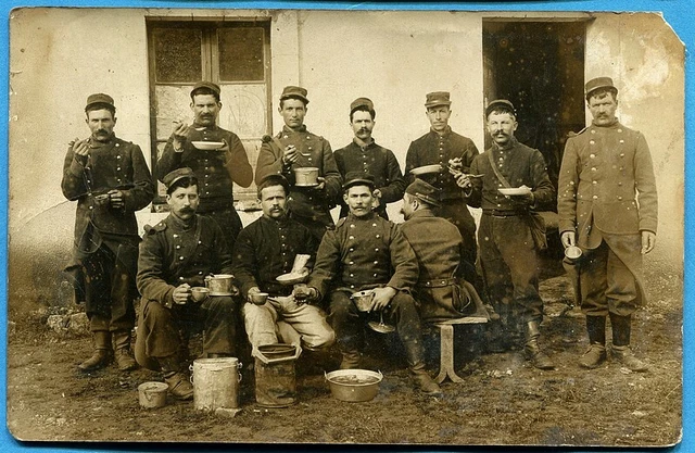 CPA Photo : Soldats du 50° Régiment d'Infanterie / Guerre 14-18