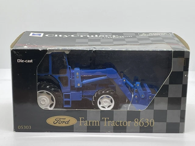 New Ray City Cruiser Collection 05303 Ford Farm Tractor Loader/Grapple 8630