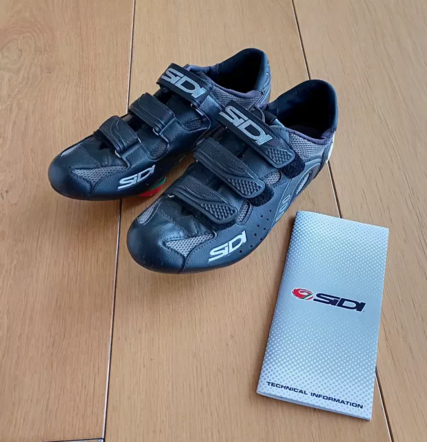 Zapatillas ciclismo SIDI Scarpe Genius negras. Talla 44. Suela composite.