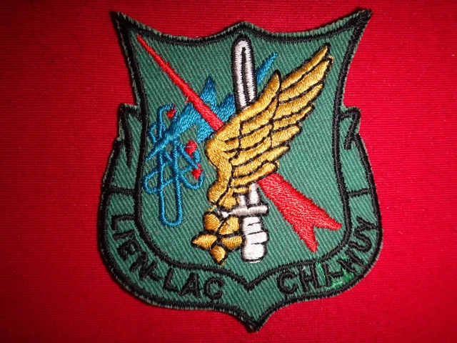 VIETNAM GUERRE ARVN Airborne Parachute Signal Bataillon Alien Lac Chi ...