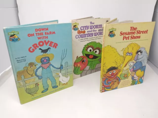 Sesame Street Book Club,Lot of 3 Down on Farm Grover 1980, City Worm Oscar 1981