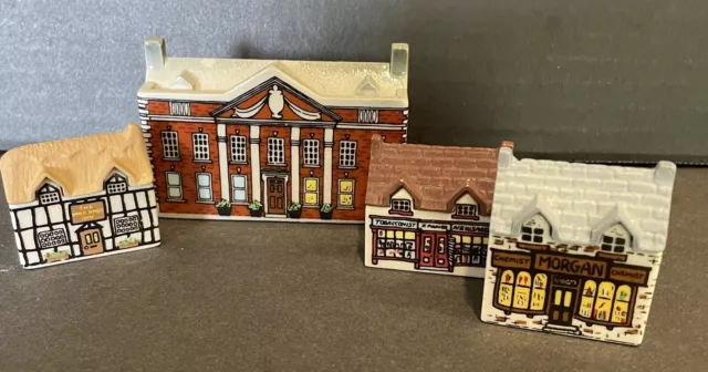 wade england miniature Porcelain House Lot Of 4