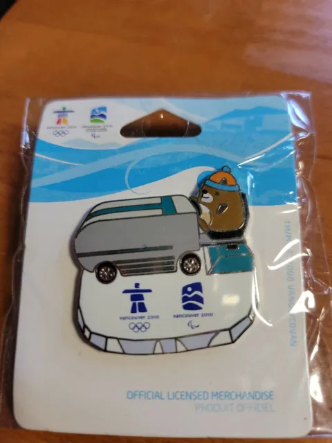 2010 Vancouver Offical Olympic pin - Mukmuk on Ice Resurfacer