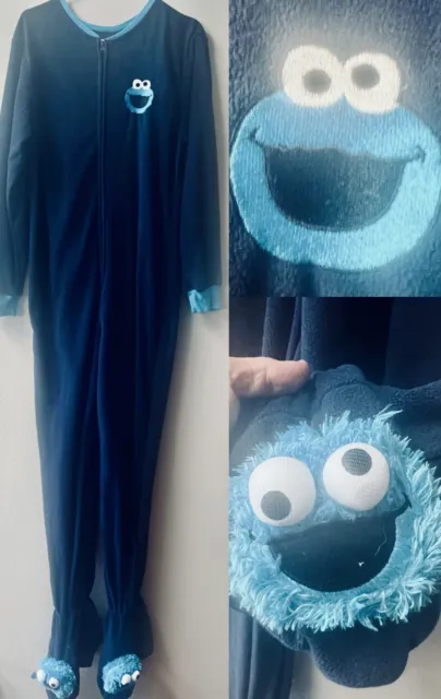 Sesame Street  Womens Cookie Monster Footie One Piece Pajama Junior Size L