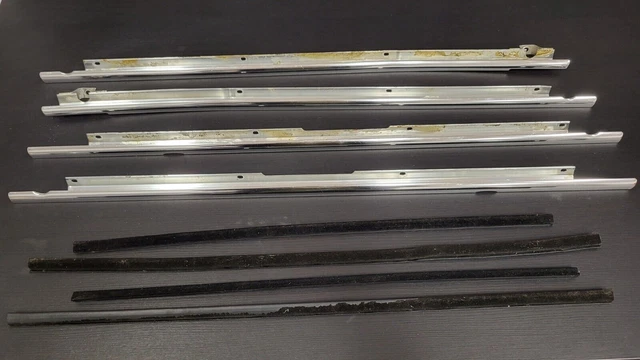Lot 4 Garnitures Latérales Chromées Scania P G R 2004-2016 – Acier Inox A304 Poli, Installation Facile