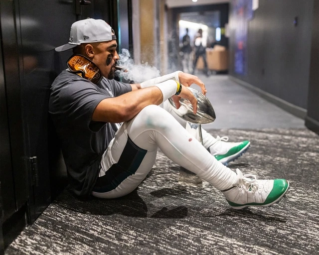 JALEN HURTS SUPER Bowl LIX Champion Cigar Philadelphia Eagles 8x10 NFL