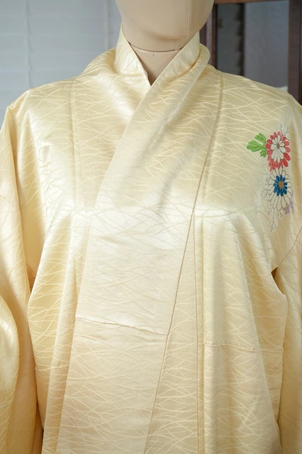 Dear Vanilla Japanese Silk Kimono Women's Robe Gown Authentic Japan Vintage Mint 3