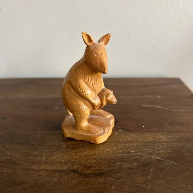 VINTAGE Hand Carved Wooden Kangaroo With Baby Joey ~ Approx. 3 1/2 “ Tall