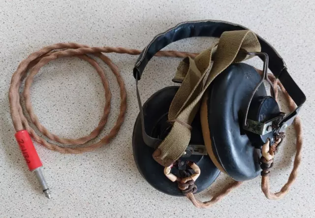 vintage aircraft military radio headphones