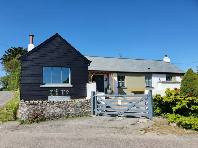 Dog Friendly Autumn break North Devon luxury adult only B&B, wine on arrival