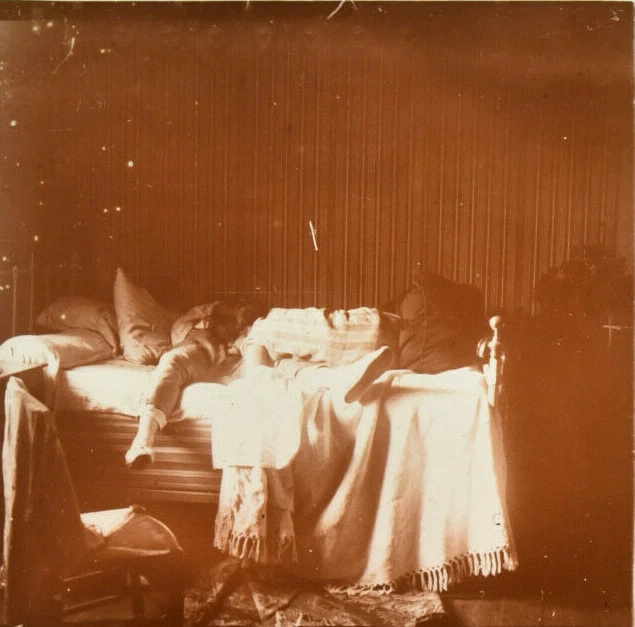 Vue stéréo sur verre, Erotique, Scène d'amour, Femme penchée sur un homme