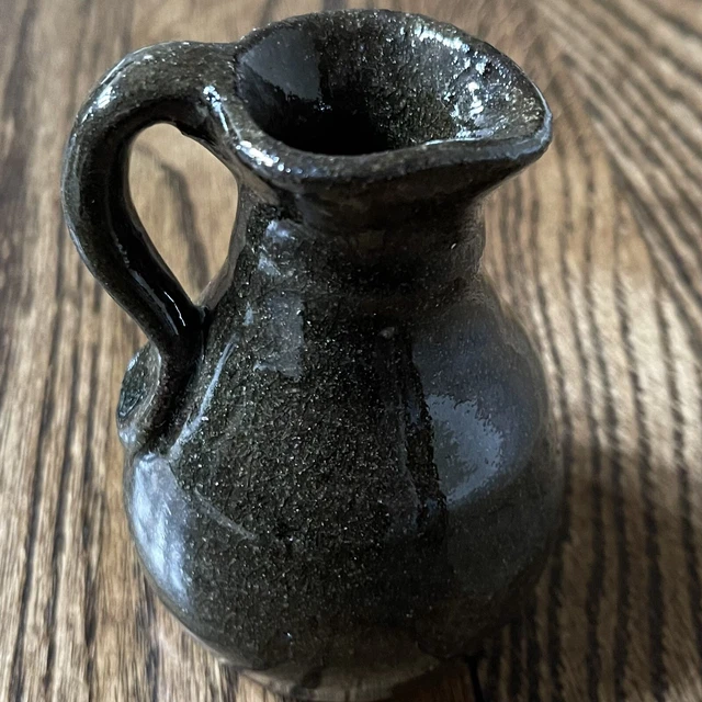 Vintage 1998 Grace Nell Hewell Art Pottery MINI JUG. Deep Green, Rustic, Lovely Vintage 1998 Grace Nell Hewell Art Pottery MINI JUG. Deep Green, Rustic, Lovely